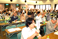 �����A����